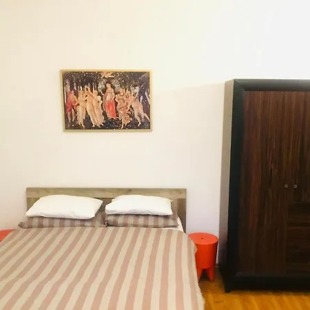 Zamoyskiego Apartman